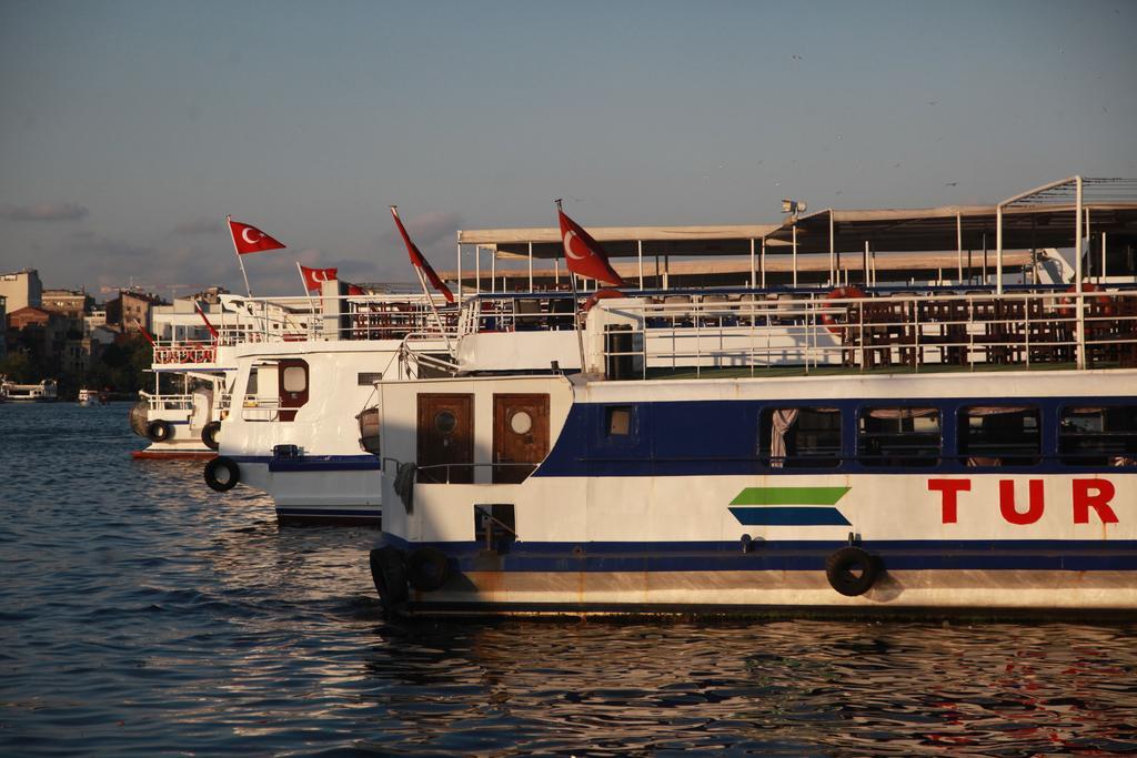 Goeruer Hotel Istambul Exterior foto